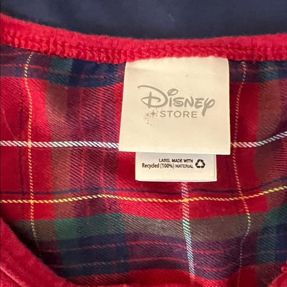 Disney - Picture 3 of 5